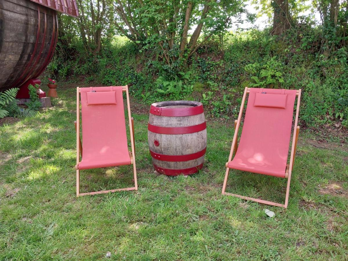 Villa L'authentique Tonneau à Cidre d'Emma Litteau Esterno foto