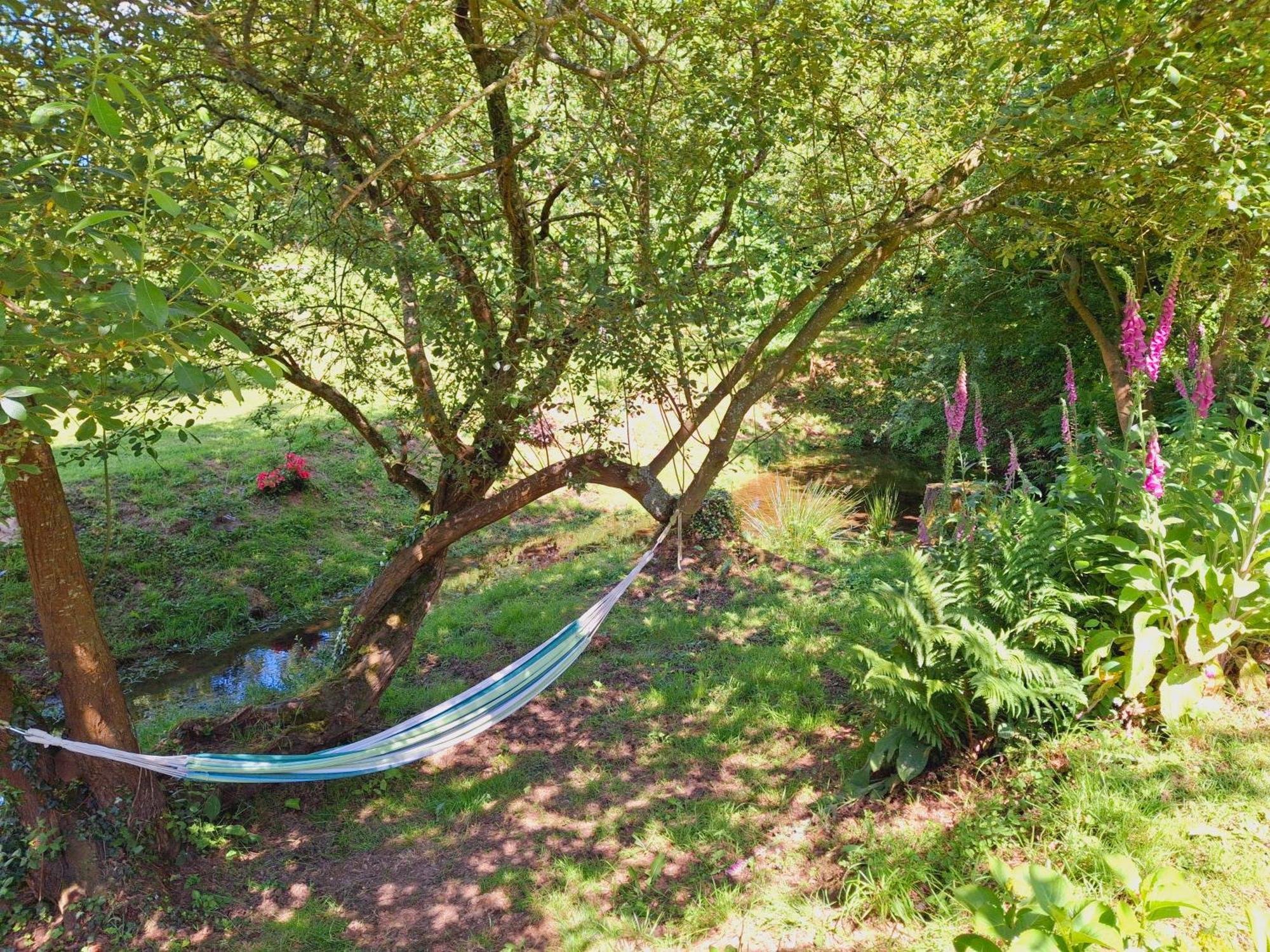 Villa L'authentique Tonneau à Cidre d'Emma Litteau Esterno foto
